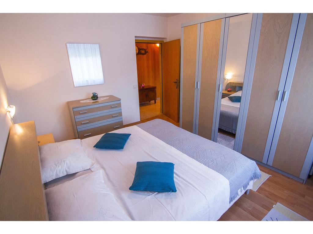 Apartment Miranda Slatine Zimmer foto